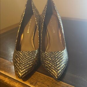 Donald Pliner Brown and Tan Herringbone Heels Size 8